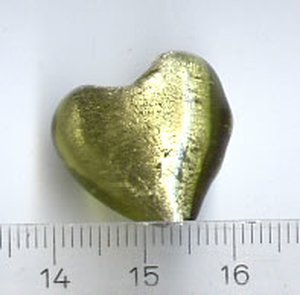 Glasperlen Herz Olive