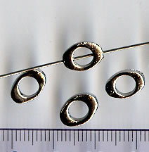 Metallperle Oval Platinfarben