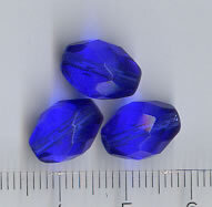 Facettiert Oval Blau