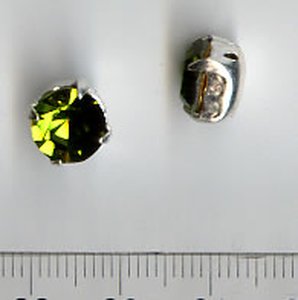 Olivine Crystalglas 8mm