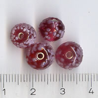 Glasperlen Brombeer