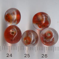 Glasperlen Klar mit Rot