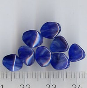 9x6mm Czech Pinch Beads Blau Meliert