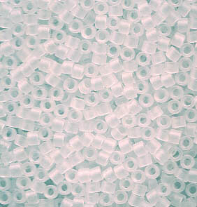 11/0 Delica Matt Transparent Crystal 741