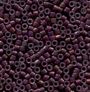 11/0 Delica Metallic Medium Raspberry Luster 1012
