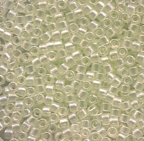 11/0 Delica Transp. Pale Green Mist Lüsternd 1474