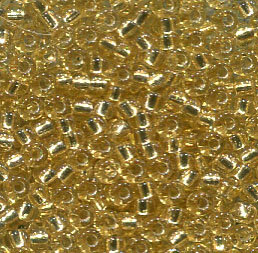 11/0 Roc. Silverlined Pale Gold 2