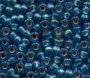 11/0 Roc. Silverlined Capri Blue AB 1025