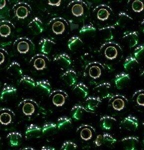 11/0 Roc. Silverlined Dark Emerald 27