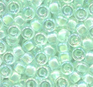 11/0 Roc. Light Mint Green Lined Crystal AB 271