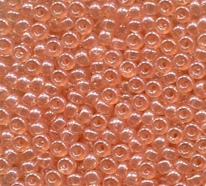 11/0 Roc. Light Peach Luster 369