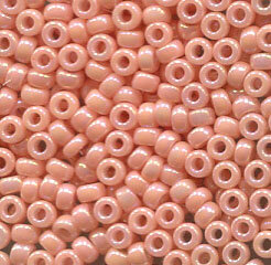 11/0 Roc. Opak Peach Luster 596
