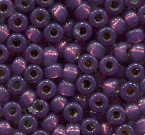 11/0 Roc. Duracoat Silverlined Light Amethyst 4248