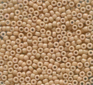 15/0 Roc. Opak Tan 597