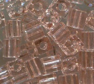 3 mm Würfel Transparent Light Tea Rose 155
