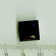 12mm Rivolistein Quadrat Jet*