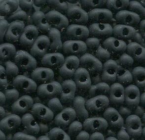 4 x 2 Farfalle Rocailles Opak Schwarz Matt