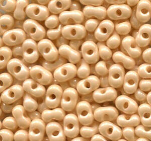 4 x 2 Farfalle Rocailles Beige Perlglanz 46112