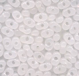 4 x 2 Farfalle Rocailles Opalweiß Transparent 02090