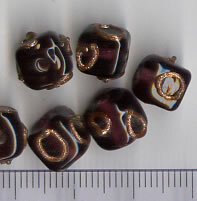 Glasperlen Vioolet mit Muster