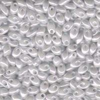 Magatama Long White Pearl 420
