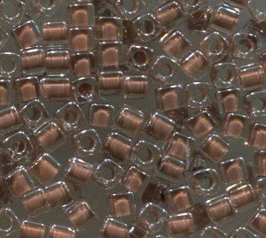 1,8 mm Wrfel Cocoa Lined Crystal 224