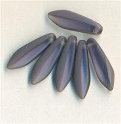 Dagger Beads Hell Lila Matt Klar und Opak