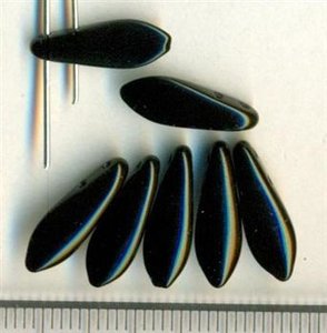 Dagger Beads Opak Schwarz mit zwei Lchern