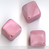 Glasperlen Rosa Würfel